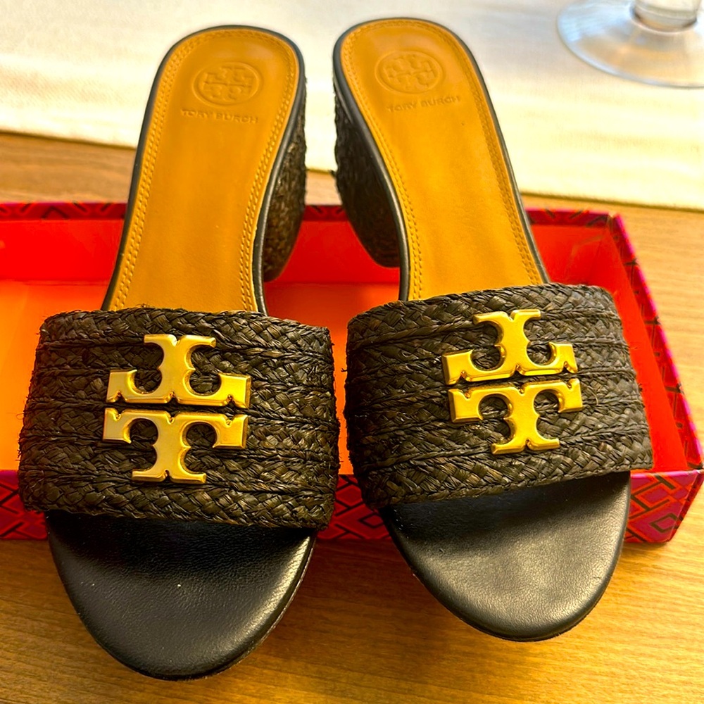 Tory burch black woven heels size 8